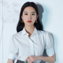 杨采钰